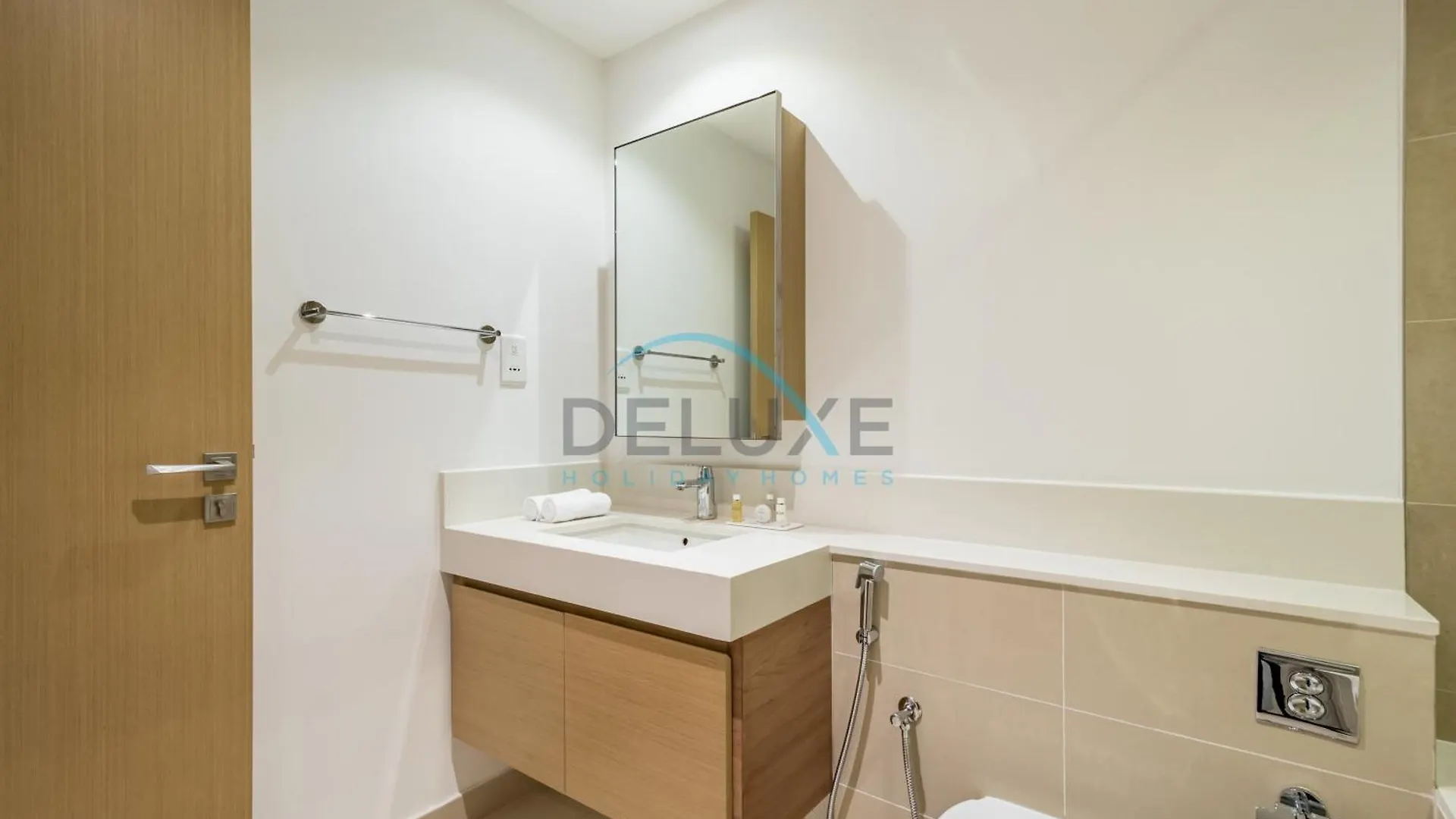 Classy 1Br Apartment At Creek Horizon Tower 1, Dubai Creek Harbour By Deluxe Holiday Homes